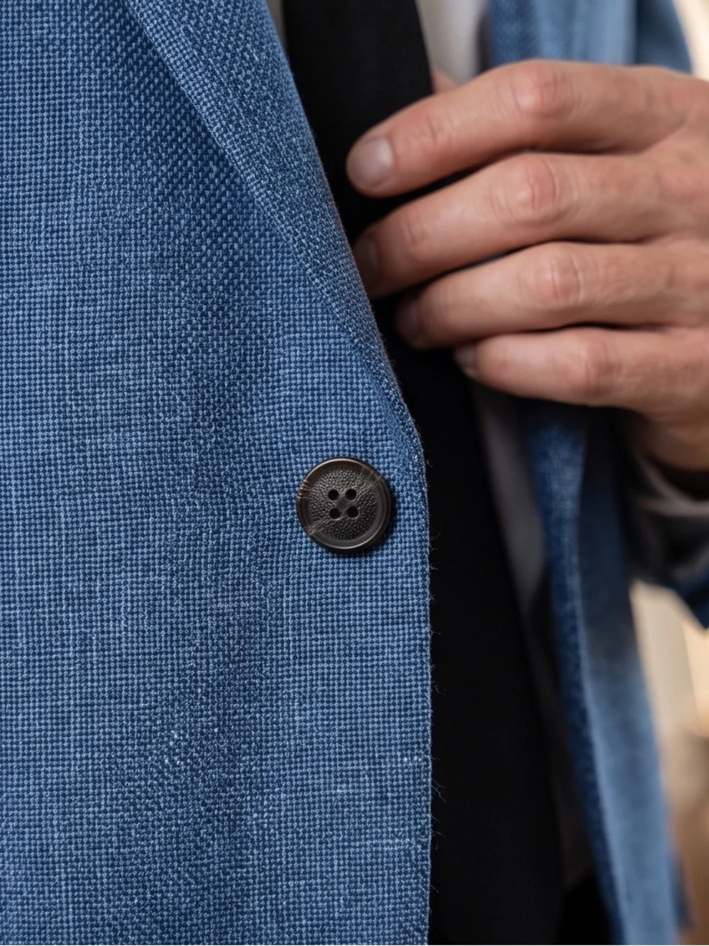 Men's Tailored Blue Textured Sport Coat